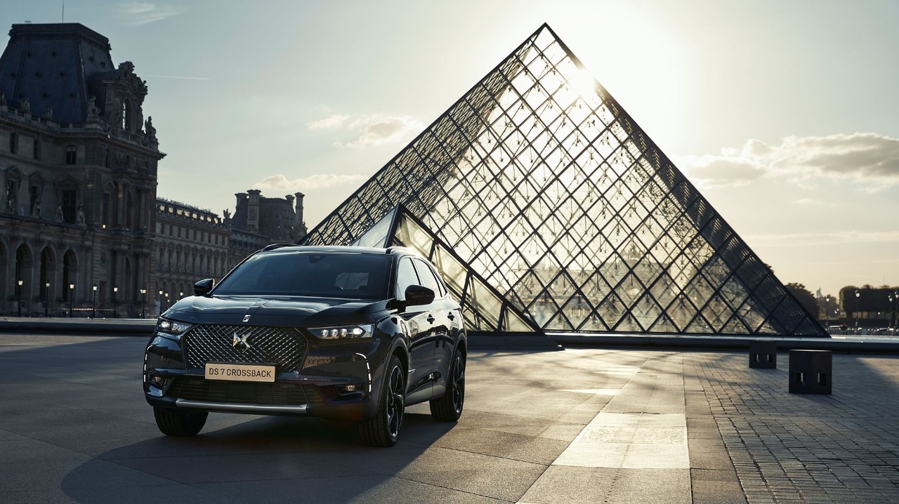 DS7 Crossback & Museo del Louvre